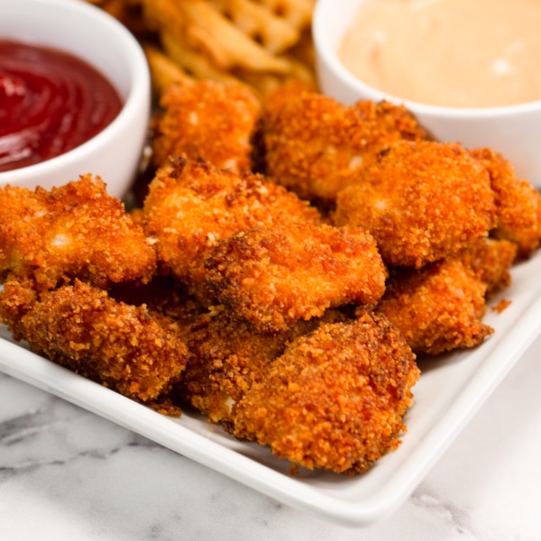 air-fryer-chicken-nuggets-8-600x600